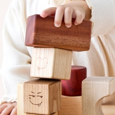 画像7: 出産祝い おもちゃ 0歳 1歳 名入れ ギフトセット すくすく積み木セット 赤ちゃん おもちゃ お名前ハンガー 音つみき ドミノ 動物おもちゃ (7)