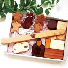 画像3: 出産祝い おもちゃ 0歳 1歳 名入れ ギフトセット すくすく積み木セット 赤ちゃん おもちゃ お名前ハンガー 音つみき ドミノ 動物おもちゃ (3)