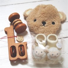 画像6: 出産祝い 木のおもちゃ ラトルソックス入りギフト カタカタセット 赤ちゃん おもちゃ 0歳 名入れつき (6)