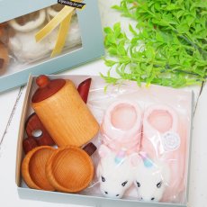 画像3: 出産祝い ギフトセット 木のおもちゃ ラトルソックス入り ベビーギフト 2点セット (3)