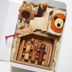 画像4: 木のおもちゃ ギフトセット 名前入り 動物いっぱい 音いっぱい 赤ちゃんおもちゃわくわくセット  (4)