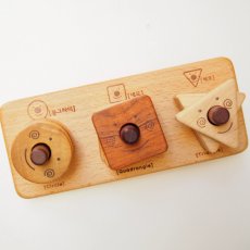 画像7: 【在庫一掃SALE】 木のおもちゃ 知育玩具 1歳 2歳 3歳 シーソー数合わせ バランスゲーム 数合わせ 指先知育 (7)