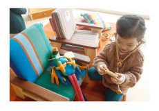 画像12: 木製 お医者さんごっこセット 病院ごっこ 女の子 男の子 ごっこ遊び おもちゃ 聴診器 注射器 体温計 お薬 4点セット (12)