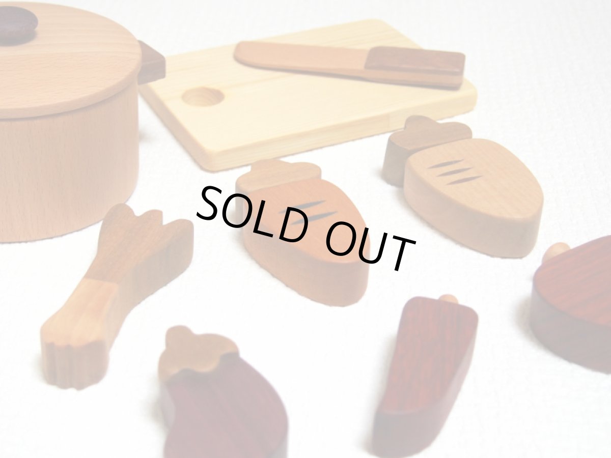 画像4: 木製おままごと 食材 鍋 ことことお料理セット 木製おもちゃ おままごとセット 両手鍋 食材 食器 (4)