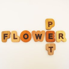 画像10: 【在庫一掃SALE】 木製 マグネットブロック 英字ブロック アルファベット 英語 ABC 磁石 マグネット A to Z 26個入り 知育玩具 ブロック (10)