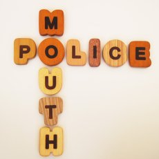 画像11: 【在庫一掃SALE】 木製 マグネットブロック 英字ブロック アルファベット 英語 ABC 磁石 マグネット A to Z 26個入り 知育玩具 ブロック (11)