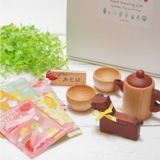 画像7: 出産祝い ママ向け ギフト 木のおもちゃ&スープセット ハートウォーミングギフトD ママとBABYへのギフトセット (7)