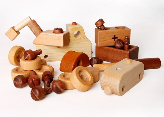 木のおもちゃ 工具で 組立あそびセット 車2個セット ボルトとドライバーで車を作ろう 木のおもちゃと子ども家具スプソリ