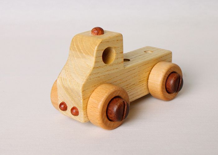 木のおもちゃ 工具で 組立あそびセット 車2個セット ボルトとドライバーで車を作ろう 木のおもちゃと子ども家具スプソリ