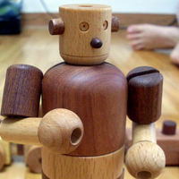 画像1: レビュー：木のブロックとロボット！子どもたちがとても喜んでます (1)